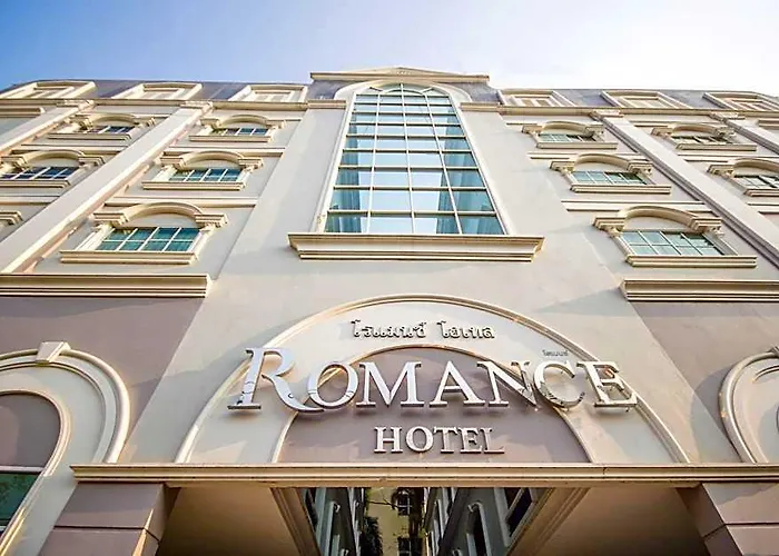 Romance Bangna Aparthotel 3*